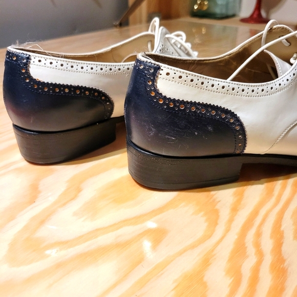 Salvatore Ferradamo Oxfords - Picture 3 of 4